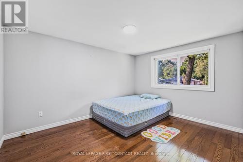 6 Deerpark Drive, Barrie, ON - Indoor Photo Showing Bedroom