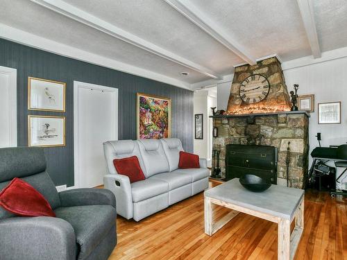 Salon - 135 Ch. Du Grand-Moulin, Deux-Montagnes, QC - Indoor Photo Showing Living Room With Fireplace