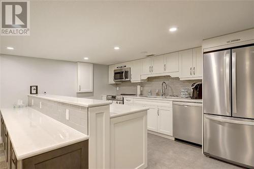 55 Water Street E Unit#406, Brockville, ON - Indoor Photo Showing Kitchen