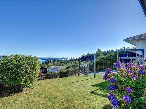 2543 Cardena Cres, Port Mcneill, BC 