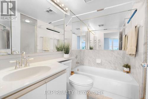 1407 - 30 Malta Avenue, Brampton, ON - Indoor Photo Showing Bathroom