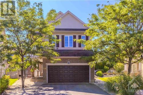 318 Laughlin Circle, Ottawa, ON - Outdoor With Facade