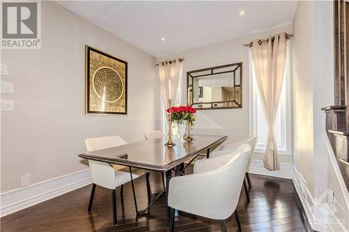 318 Laughlin Circle, Ottawa, ON - Indoor Photo Showing Dining Room