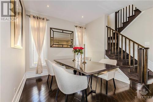 318 Laughlin Circle, Ottawa, ON - Indoor Photo Showing Dining Room