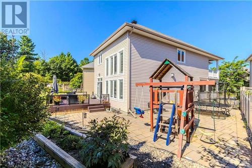 318 Laughlin Circle, Ottawa, ON - Outdoor With Deck Patio Veranda With Exterior