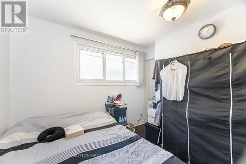 5212 New Street, Burlington (Appleby), ON - Indoor Photo Showing Bedroom