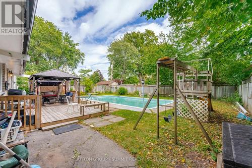 5212 New Street, Burlington (Appleby), ON - Outdoor With In Ground Pool With Backyard