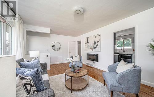 775 Shelley Avenue, Oshawa (Donevan), ON - Indoor Photo Showing Living Room With Fireplace