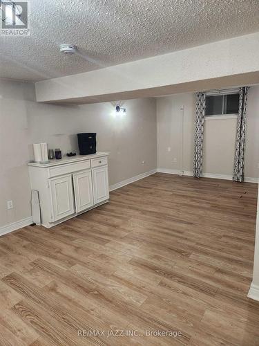 13 Orchardview Boulevard, Clarington (Bowmanville), ON - Indoor Photo Showing Other Room