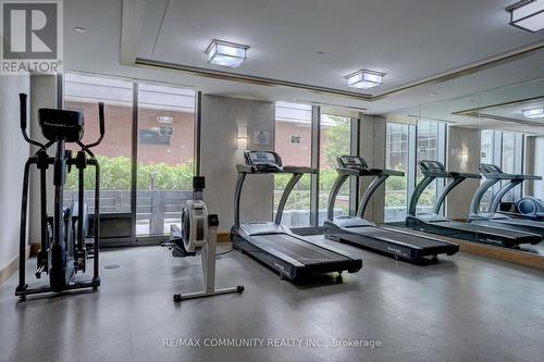 610 - 3091 Dufferin Street, Toronto (Yorkdale-Glen Park), ON - Indoor Photo Showing Gym Room