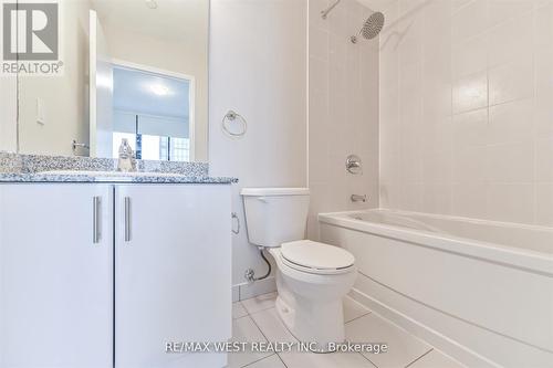 606 - 2900 Highway 7 Road, Vaughan, ON - Indoor Photo Showing Bathroom