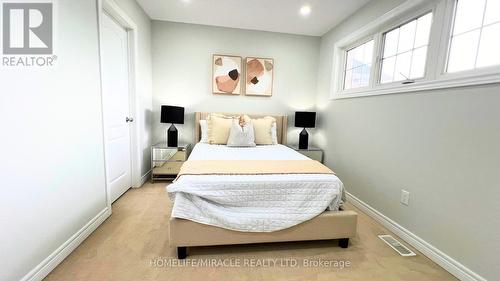 128 Summerlyn Trail, Bradford West Gwillimbury (Bradford), ON - Indoor Photo Showing Bedroom