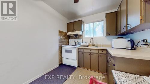 10 Home Street, Guelph, ON - Indoor Photo Showing Kitchen