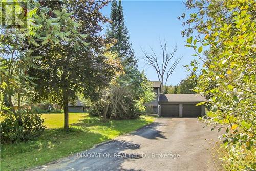 2466 Ashton Station Road, Lanark, ON - Outdoor