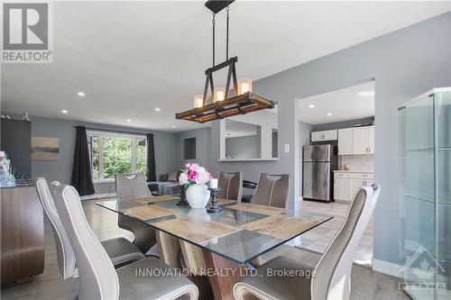 2466 Ashton Station Road, Lanark, ON - Indoor Photo Showing Dining Room