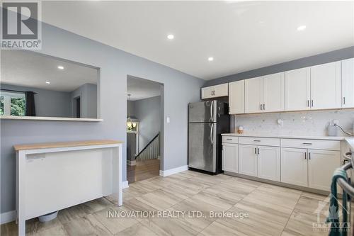 2466 Ashton Station Road, Lanark, ON - Indoor Photo Showing Kitchen