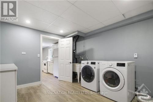 2466 Ashton Station Road, Lanark, ON - Indoor Photo Showing Laundry Room