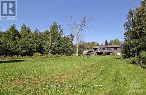 2466 Ashton Station Road, Lanark, ON - Outdoor