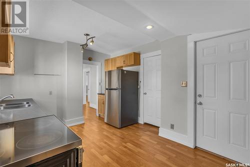 1131 E Avenue N, Saskatoon, SK - Indoor Photo Showing Kitchen With Double Sink