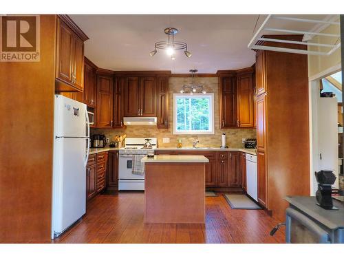 Lot C Osland, Bc Island, Port Edward, BC - Indoor Photo Showing Kitchen