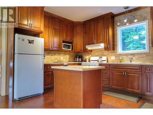 Lot C Osland, Bc Island, Port Edward, BC - Indoor Photo Showing Kitchen