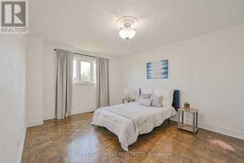 19 Cabinet Crescent, Vaughan, ON - Indoor Photo Showing Bedroom