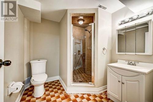 19 Cabinet Crescent, Vaughan, ON - Indoor Photo Showing Bathroom