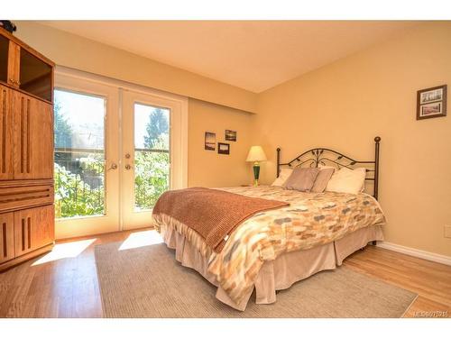 1219 Duke St, Saanich, BC 