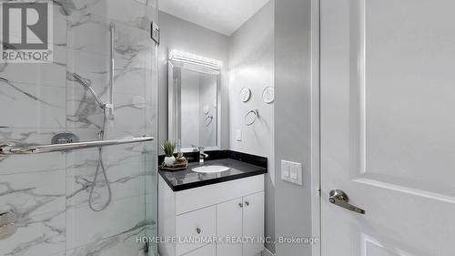 2806 - 100 Upper Madison Avenue, Toronto (Lansing-Westgate), ON - Indoor Photo Showing Bathroom