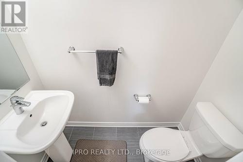 48 Porcelain Way, Whitby (Rolling Acres), ON - Indoor Photo Showing Bathroom