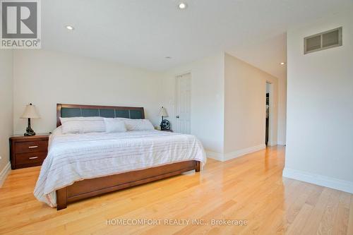 100 Nettlecreek Crescent, Toronto (Milliken), ON - Indoor Photo Showing Bedroom