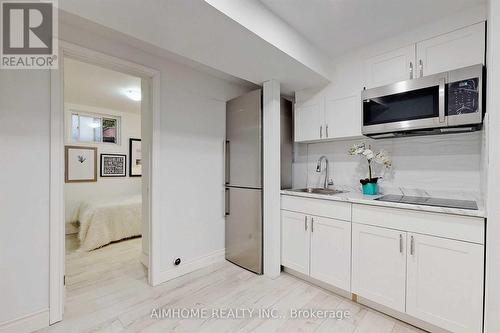 15 Hallbank Terrace, Toronto (Agincourt South-Malvern West), ON - Indoor Photo Showing Kitchen