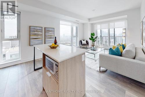 E-3103 - 130 River Street, Toronto (Regent Park), ON - Indoor Photo Showing Living Room