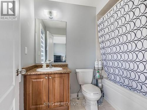 40 Saint Dennis Road, Brampton (Sandringham-Wellington North), ON - Indoor Photo Showing Bathroom