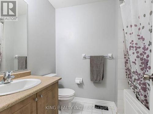 40 Saint Dennis Road, Brampton (Sandringham-Wellington North), ON - Indoor Photo Showing Bathroom