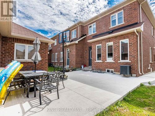 40 Saint Dennis Road, Brampton (Sandringham-Wellington North), ON - Outdoor With Exterior