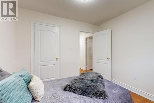 6028 Silken Laumann Way E, Mississauga, ON - Indoor Photo Showing Bedroom