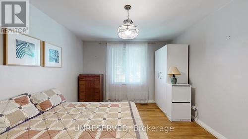 7028 Justine Drive, Mississauga, ON - Indoor Photo Showing Bedroom