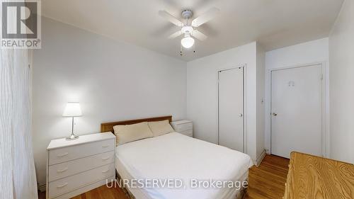 7028 Justine Drive, Mississauga, ON - Indoor Photo Showing Bedroom