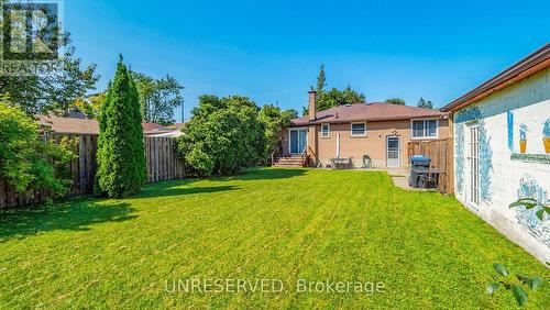 7028 Justine Drive, Mississauga, ON - Outdoor