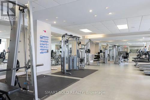 1110 - 7165 Yonge Street, Markham, ON - Indoor Photo Showing Gym Room