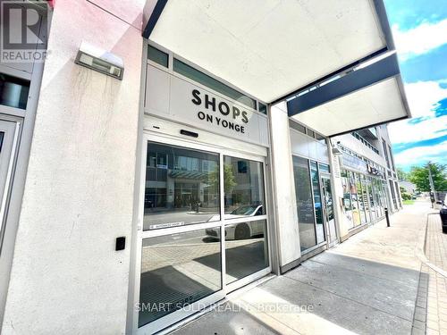 1110 - 7165 Yonge Street, Markham (Grandview), ON - Outdoor