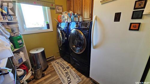 Acreage 2.5 Km South Of Cabri, Riverside Rm No. 168, SK - Indoor Photo Showing Laundry Room