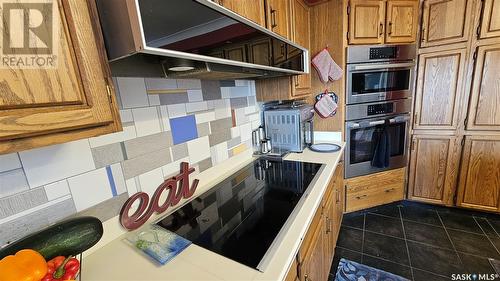 Acreage 2.5 Km South Of Cabri, Riverside Rm No. 168, SK - Indoor Photo Showing Kitchen