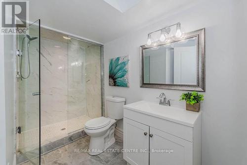 61 Marsh Crescent, Guelph (Pine Ridge), ON - Indoor Photo Showing Bathroom