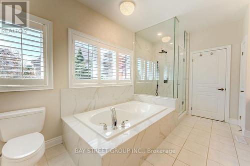 24 Sachet Drive, Richmond Hill (Oak Ridges Lake Wilcox), ON - Indoor Photo Showing Bathroom