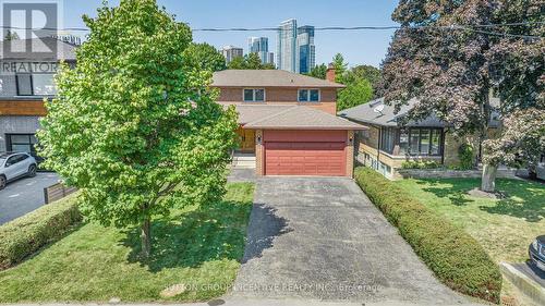 14 Graystone Gardens, Toronto (Islington-City Centre West), ON - Outdoor