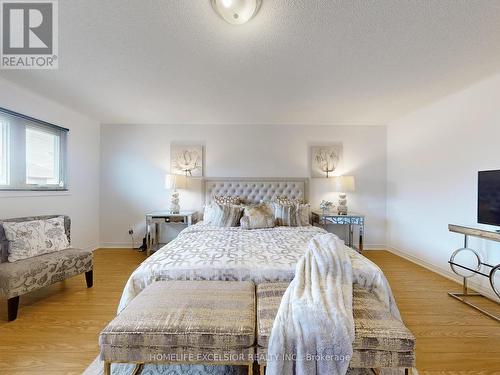 15 Frobisher Street, Richmond Hill (Langstaff), ON - Indoor Photo Showing Bedroom