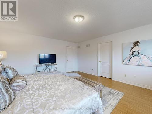 15 Frobisher Street, Richmond Hill, ON - Indoor Photo Showing Bedroom