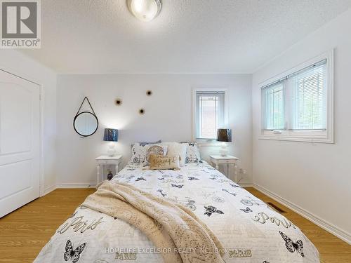 15 Frobisher Street, Richmond Hill (Langstaff), ON - Indoor Photo Showing Bedroom